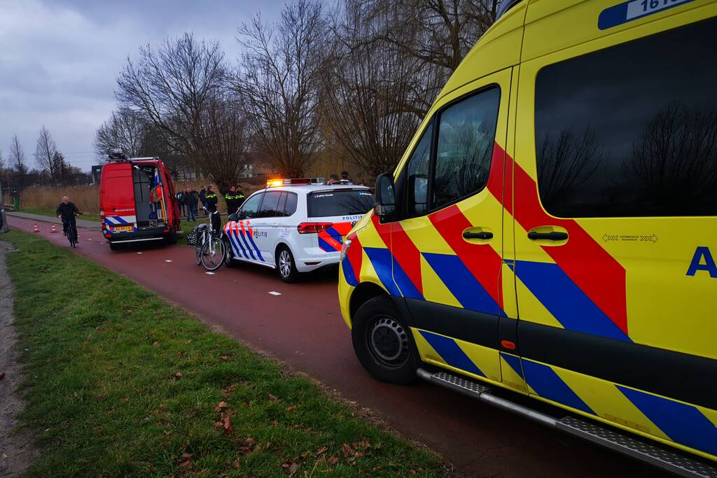 Zoektocht naar mogelijk een persoon te water