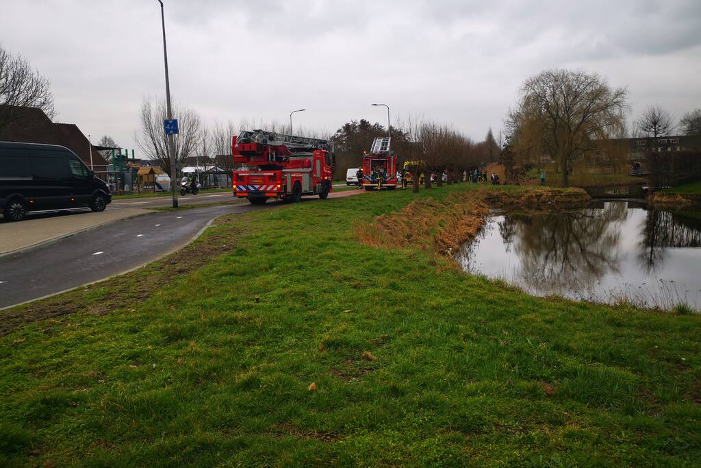 Zoektocht naar mogelijk een persoon te water