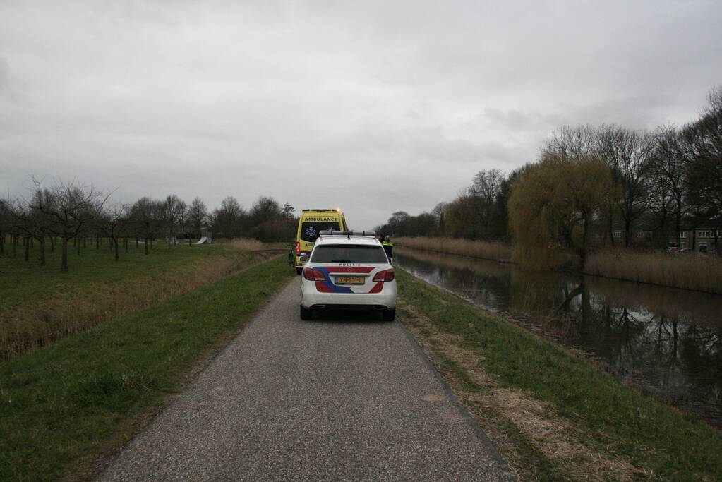Fietser gaat onderuit en raakt gewond