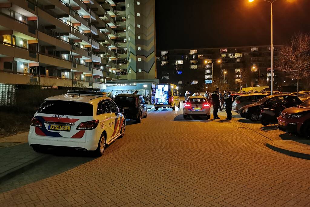 Bestuurder vlucht na opzettelijke aanrijding