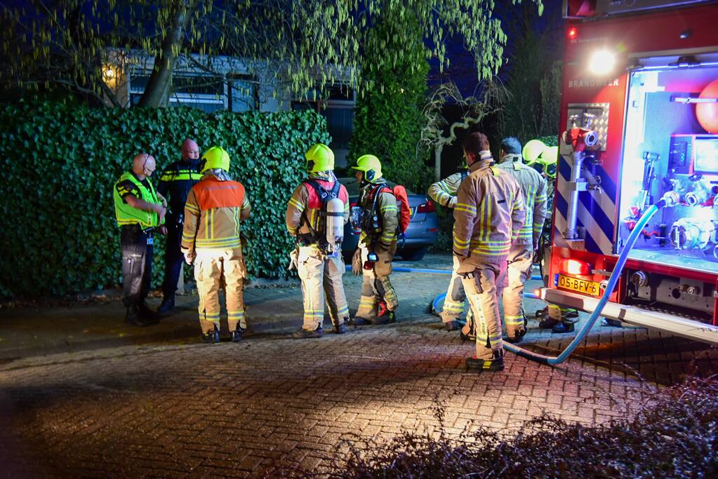 Persoon overleden bij brand in woning