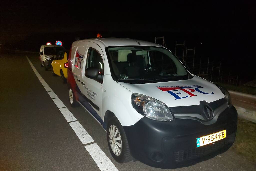 Lange file op Haringvlietbrug door storing