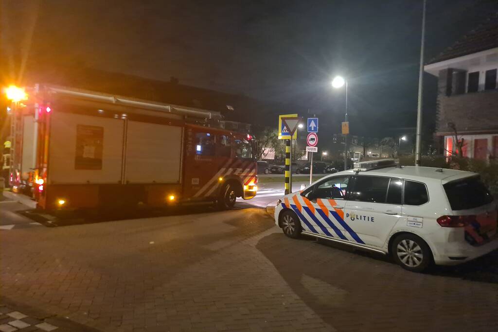 Brand in schoorsteen van woning