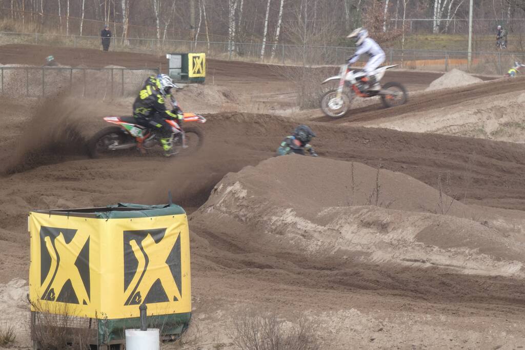 Gewonde na valpartij met motor op crossterrein