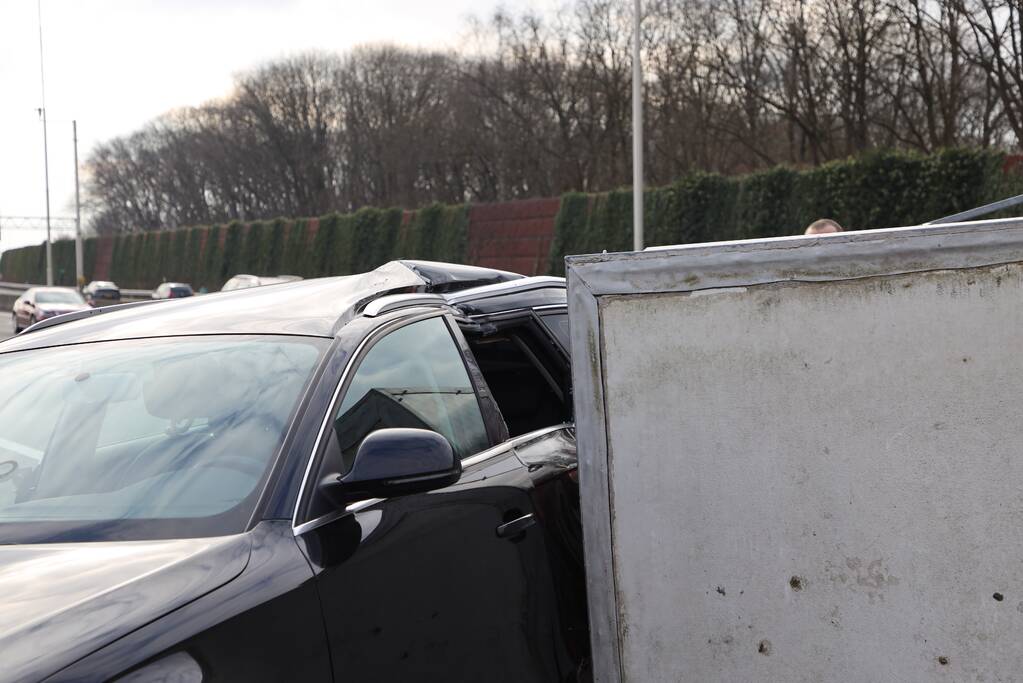 Aanhanger geschaard bij ongeval