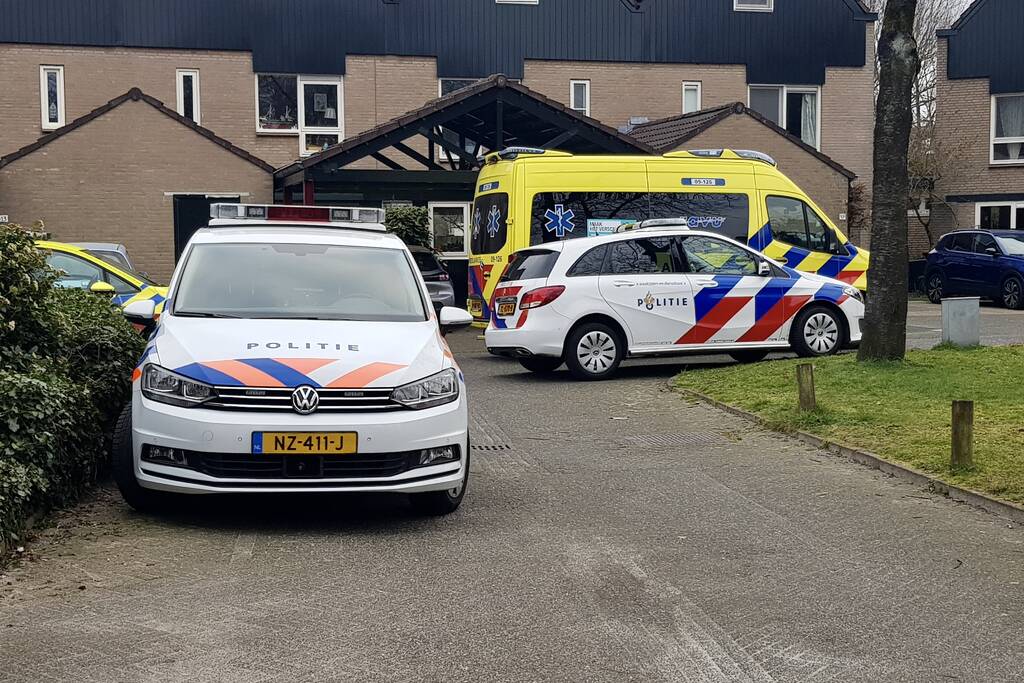 Overleden persoon aangetroffen in woning