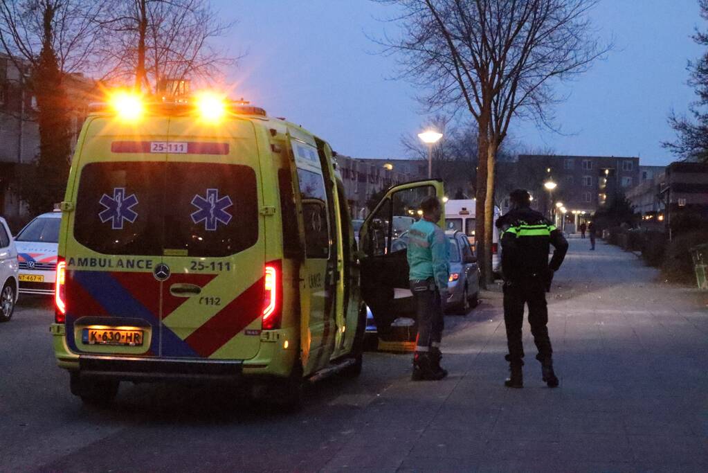 Brandweer blust kleine brand in woning