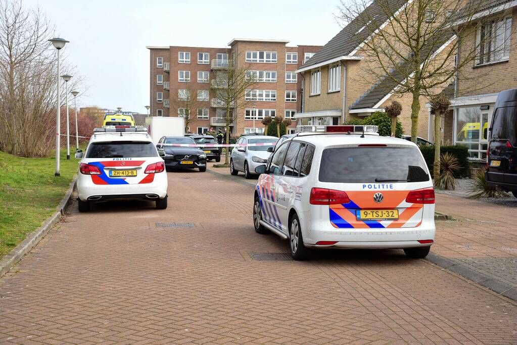 Man ernstig gewond na val van dak in Vrijheidsakker