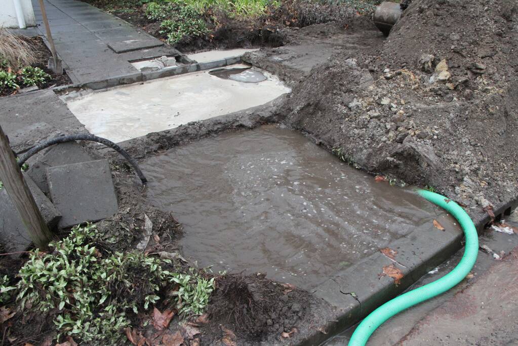 Huishoudens zonder water door gesprongen waterleiding