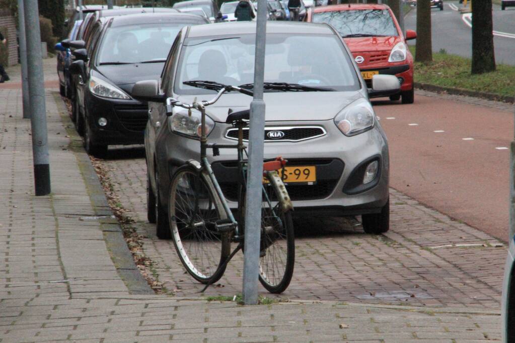Scooterrijder botst op kinderwagen