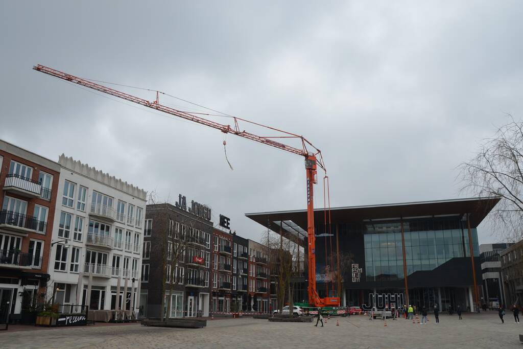 Karakteristieke belettering gaat verhuizen