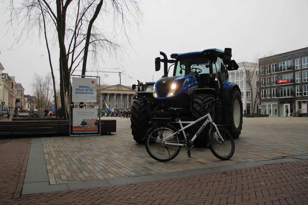 Boeren in actie tegen weidevogelplan