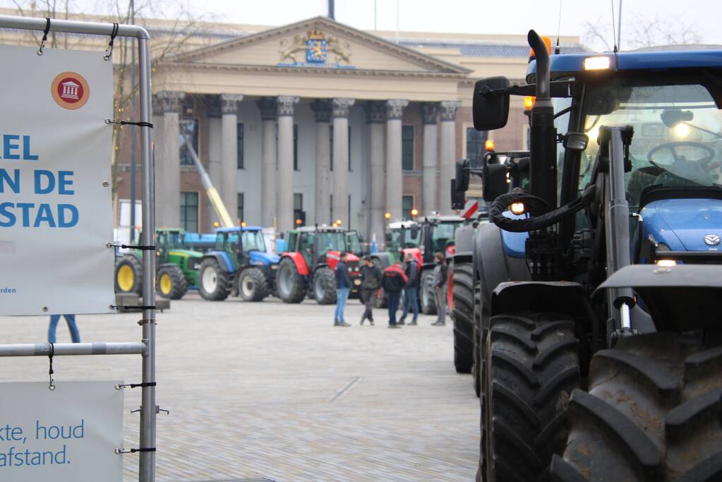 Boeren in actie tegen weidevogelplan