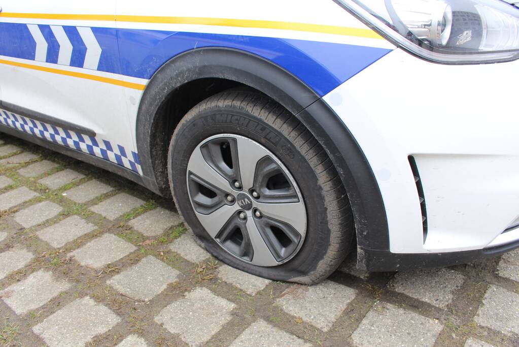 Banden voertuigen handhaving lekgestoken