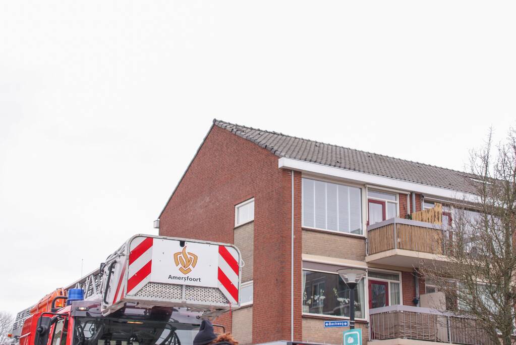 Dakpannen woning losgewaaid