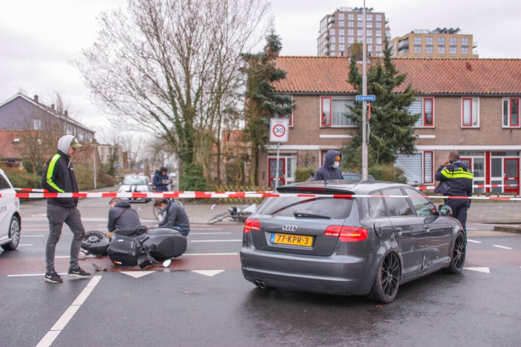 Brommerrijder gewond bij ongeval
