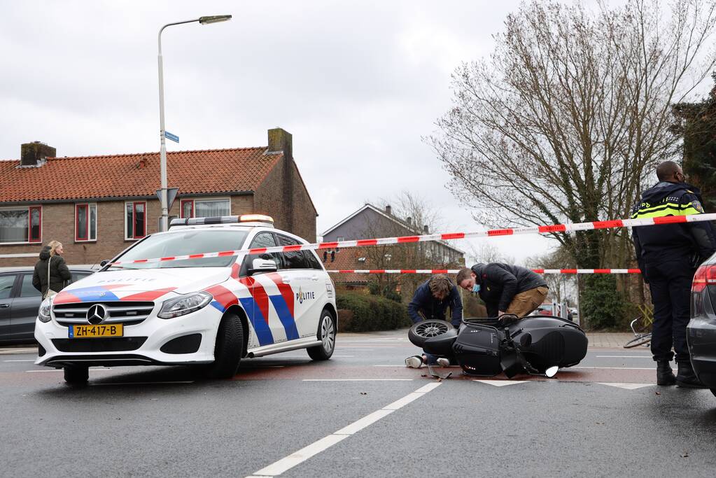 Brommerrijder gewond bij ongeval