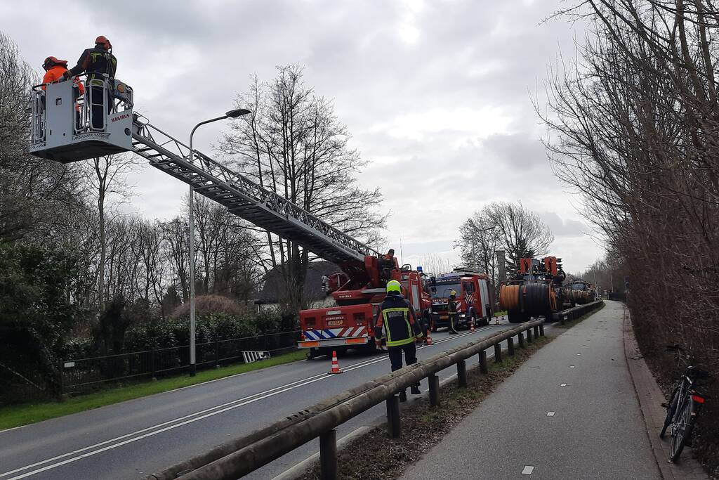 Boom omgewaaid door storm