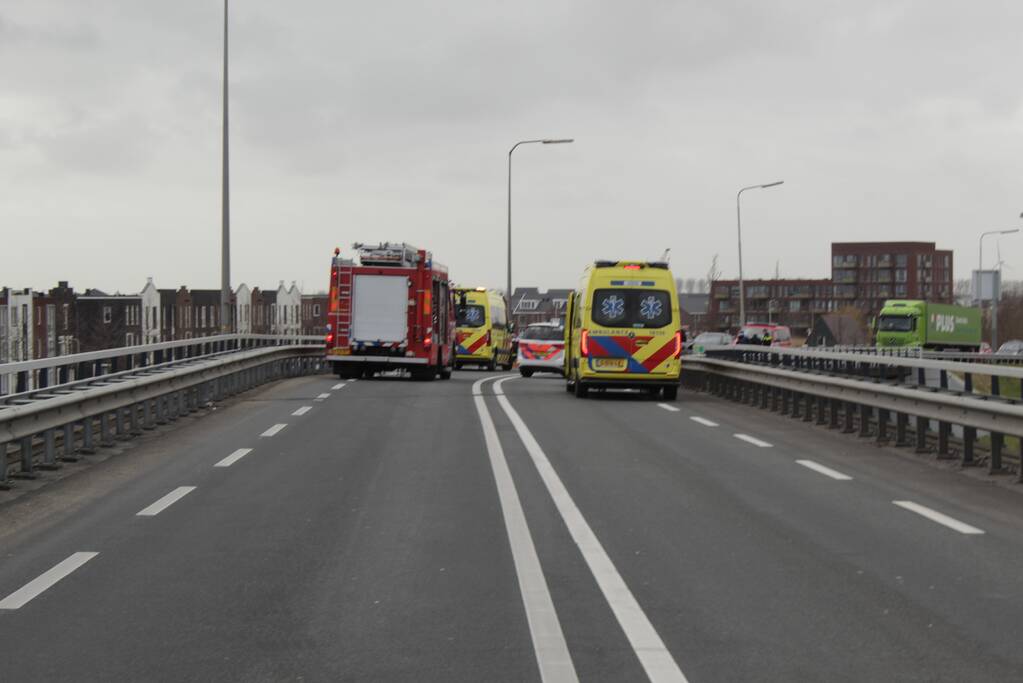 Enorme schade bij frontale aanrijding