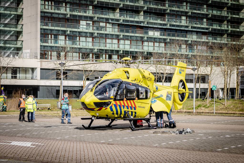 Traumahelikopter landt bij Spaarne Gasthuis voor coronapatiënt