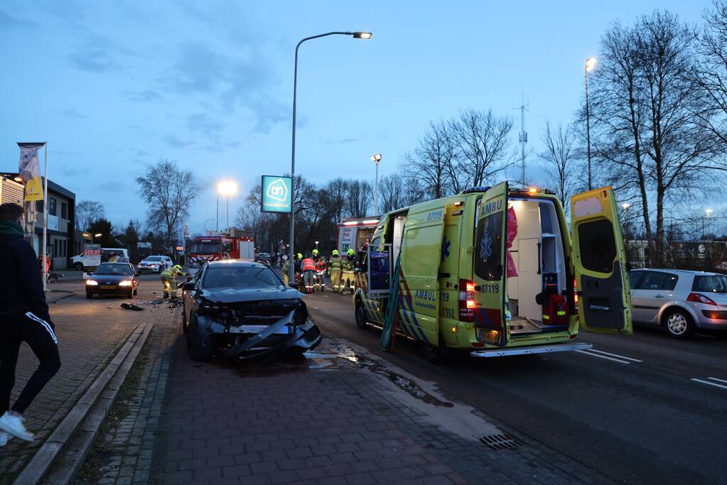Gewonden bij frontale botsing