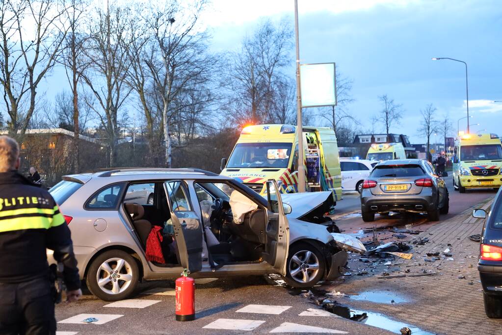 Gewonden bij frontale botsing