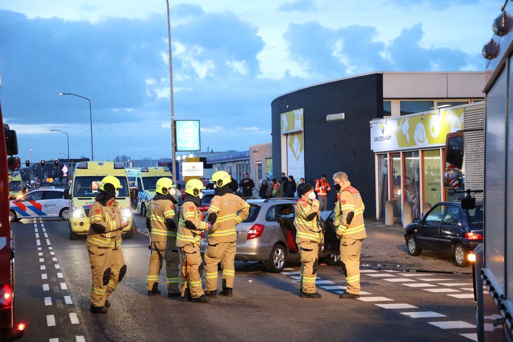 Gewonden bij frontale botsing