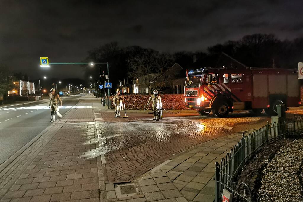 Vrachtwagen veroorzaakt oliespoor