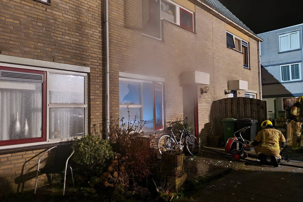 Forse rookontwikkeling bij woningbrand