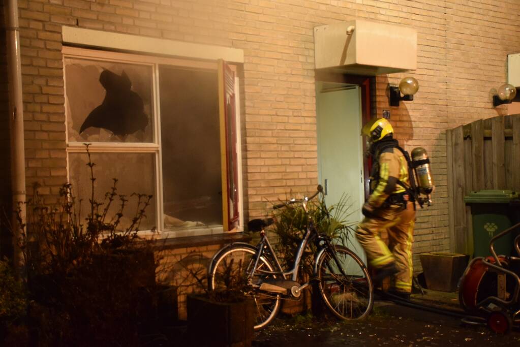 Forse rookontwikkeling bij woningbrand