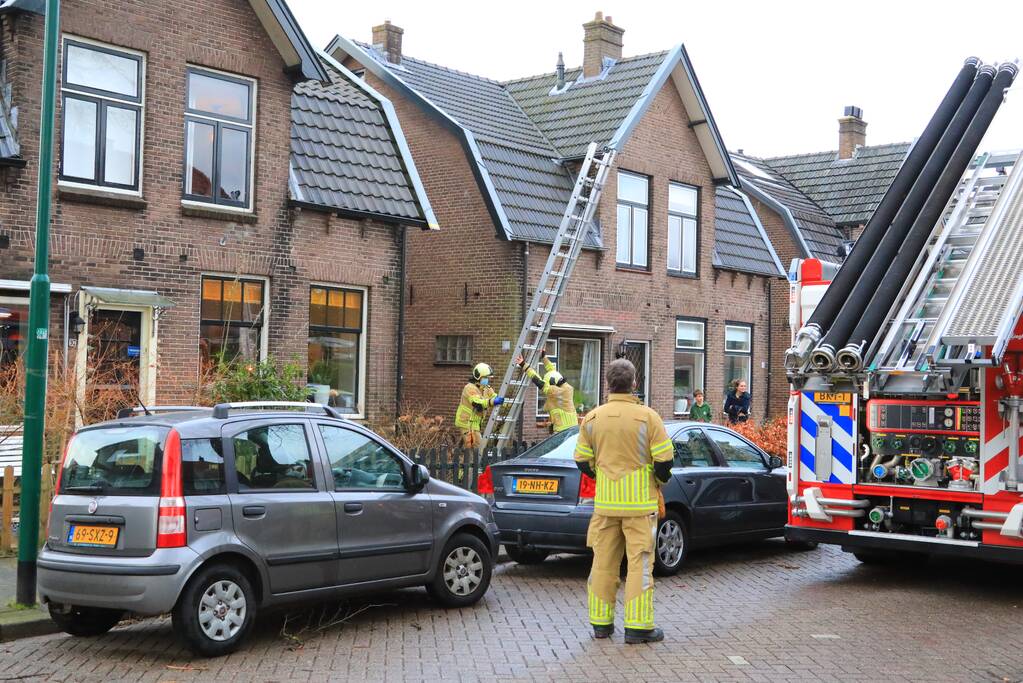 Dakrand beschadigd door harde wind