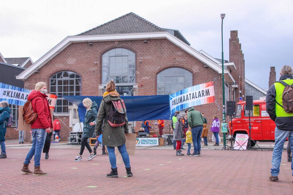 Klimaatdemonstratie bij Wagenwerkplaats
