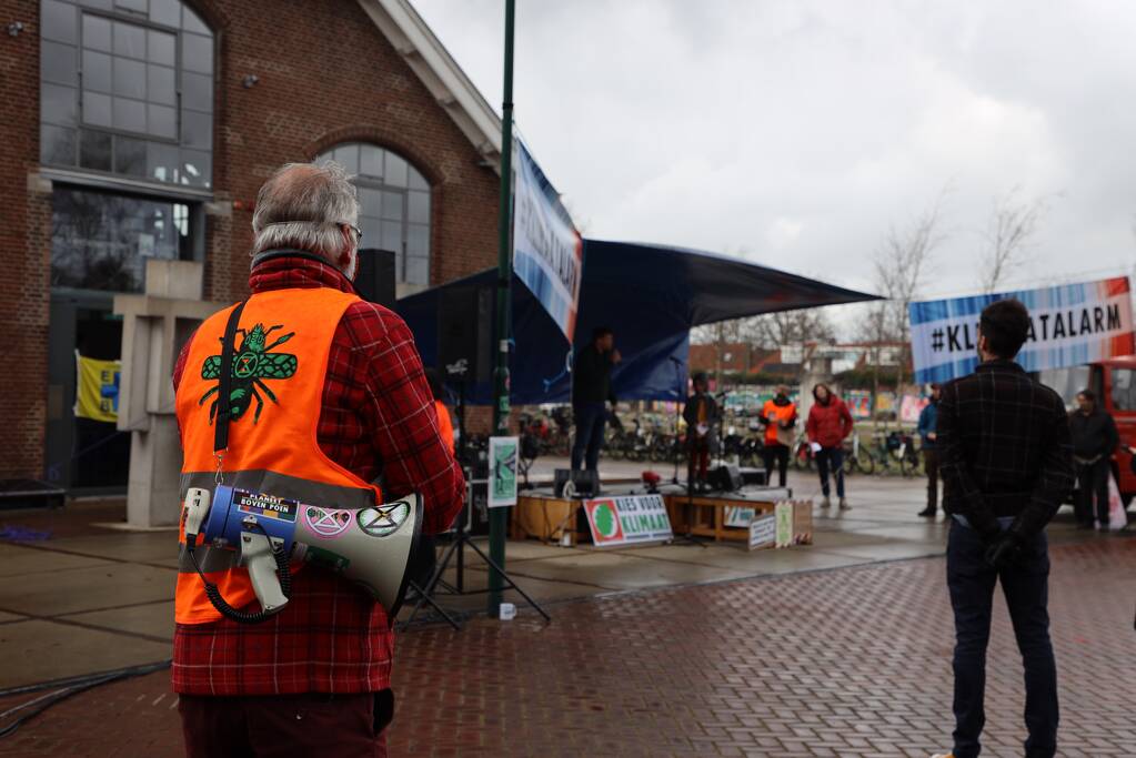 Klimaatdemonstratie bij Wagenwerkplaats