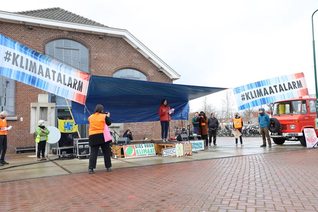 Klimaatdemonstratie bij Wagenwerkplaats