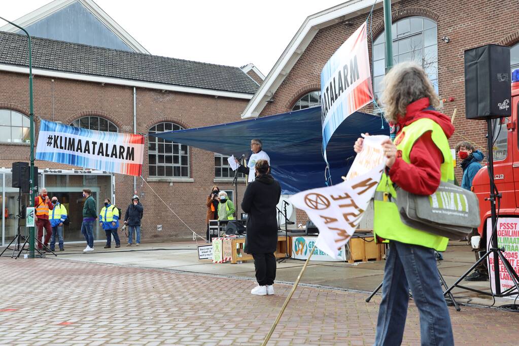 Klimaatdemonstratie bij Wagenwerkplaats
