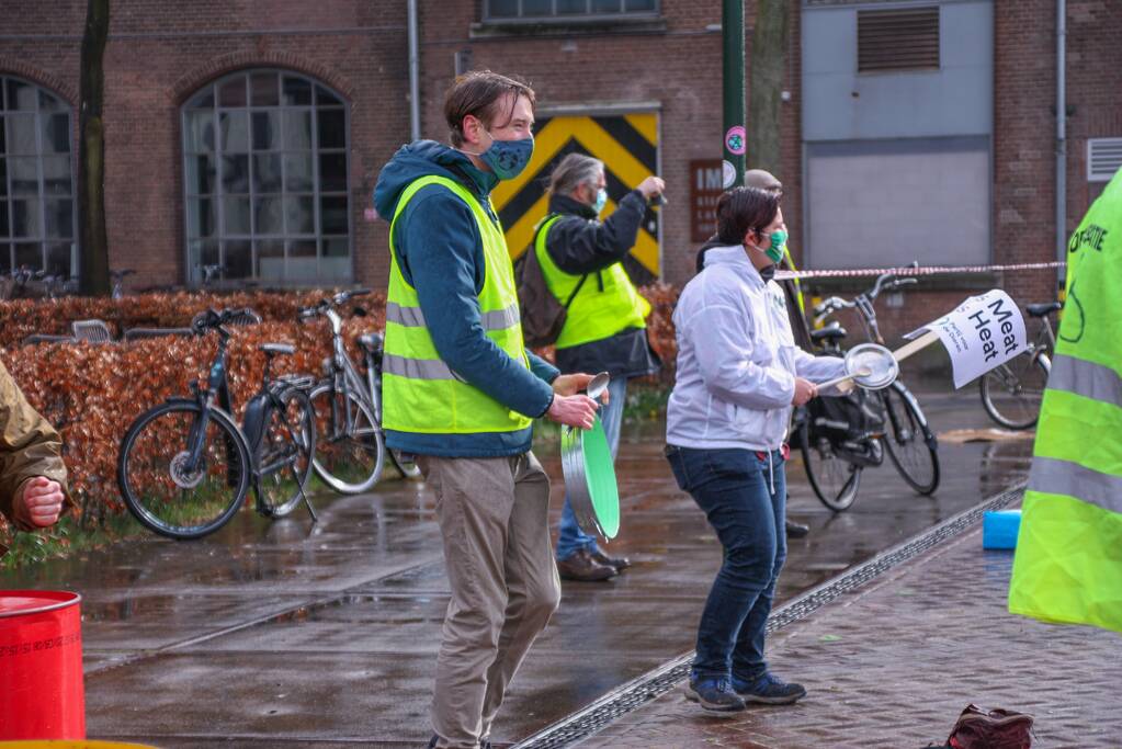 Klimaatdemonstratie bij Wagenwerkplaats
