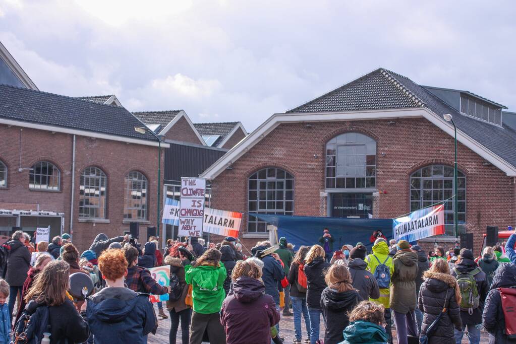 Klimaatdemonstratie bij Wagenwerkplaats