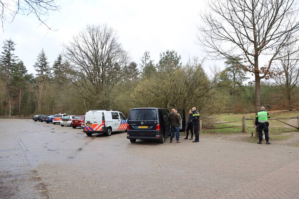 Zoekactie naar vermiste man in bosgebied Zonnegloren