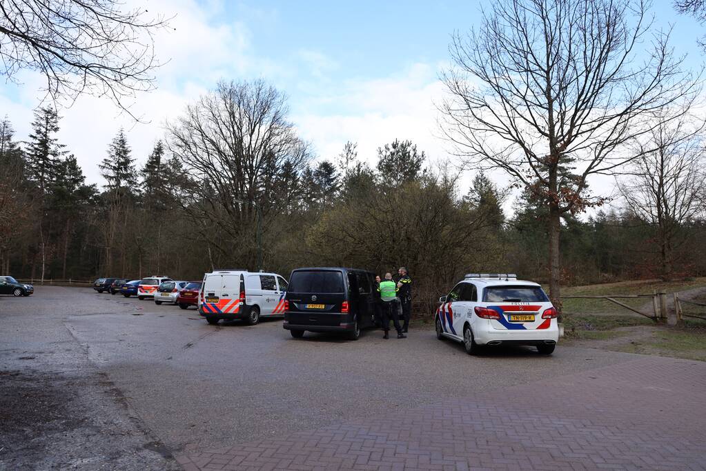 Zoekactie naar vermiste man in bosgebied Zonnegloren