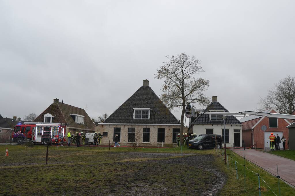 Woning vol rook bij brand