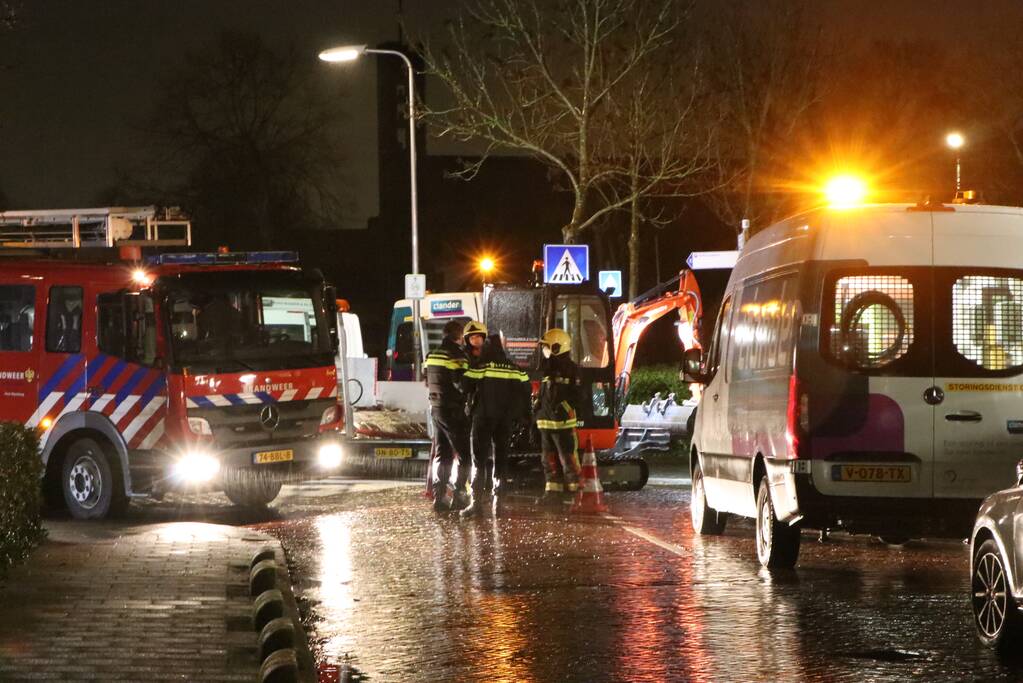 Brandweer doet onderzoek naar gaslucht