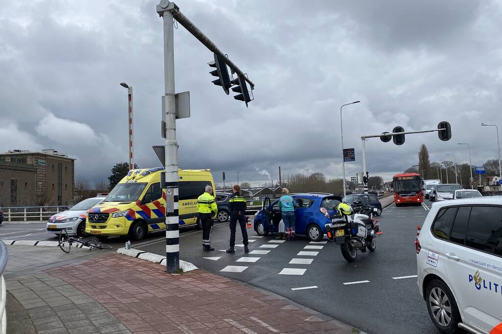 Wielrenner gewond bij aanrijding
