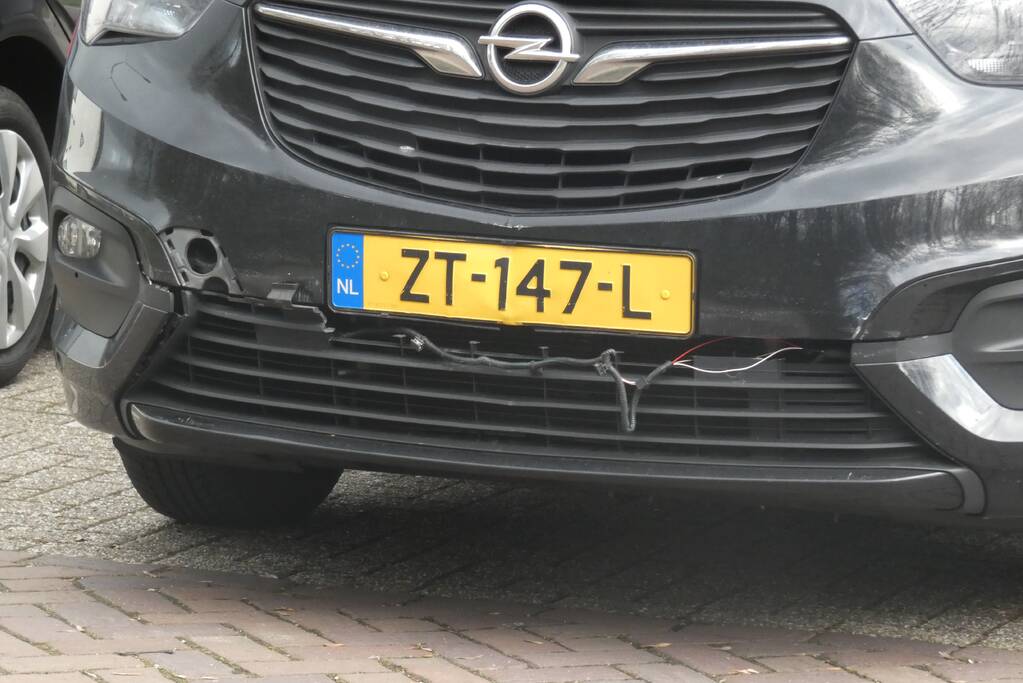 Politie helpt met schadeformulieren na aanrijding