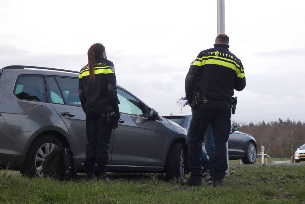 Bestuurders zien elkaar over het hoofd en komen in botsing