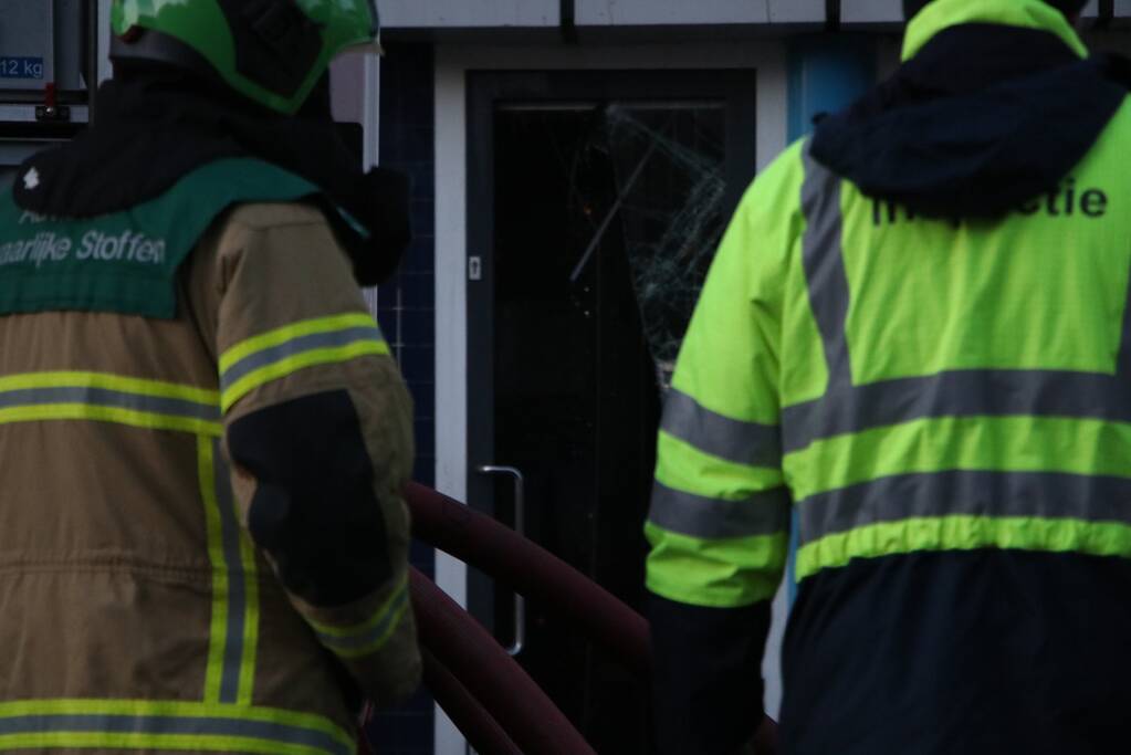 Grote uitslaande brand bij restaurant