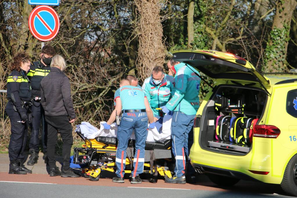 E-biker gewond bij aanrijding op beruchte kruising