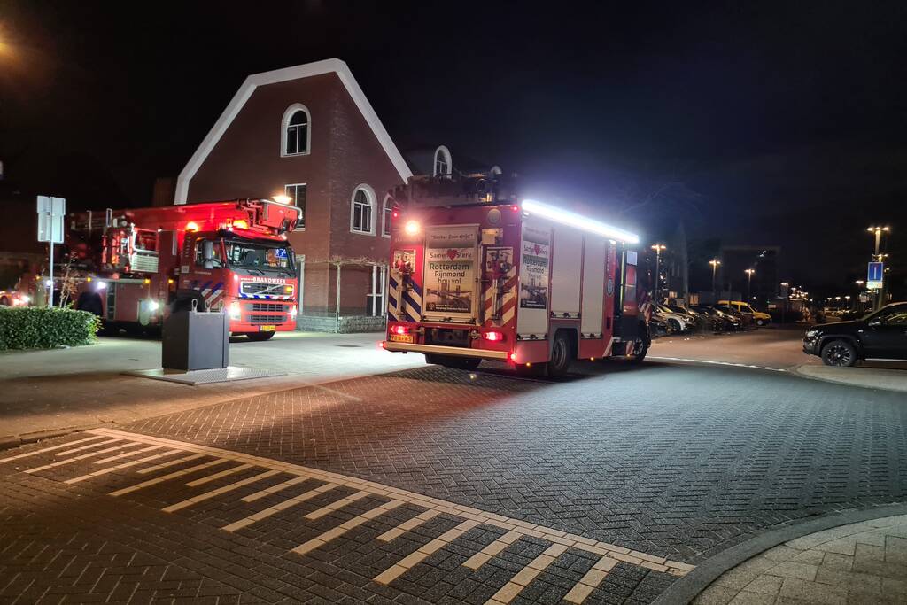 Brand in achtertuin van woning