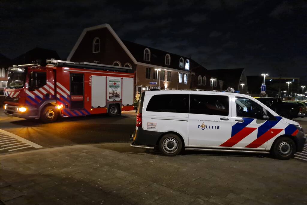 Brand in achtertuin van woning