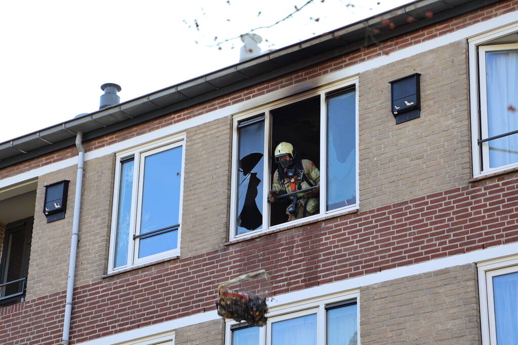 Brand in slaapkamer van flatwoning snel geblust