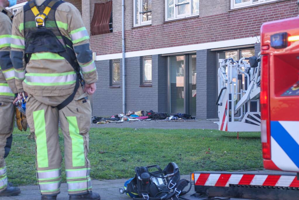 Brand in slaapkamer van flatwoning snel geblust